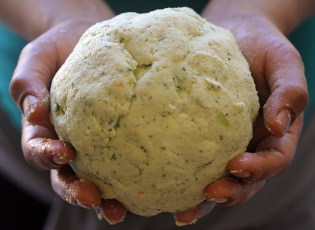 WorldsBestSpicyCheeseBallRecipe
