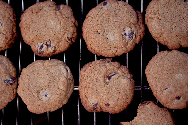 DeliciousWholeWheatChocolateChipCookieRecipeRack