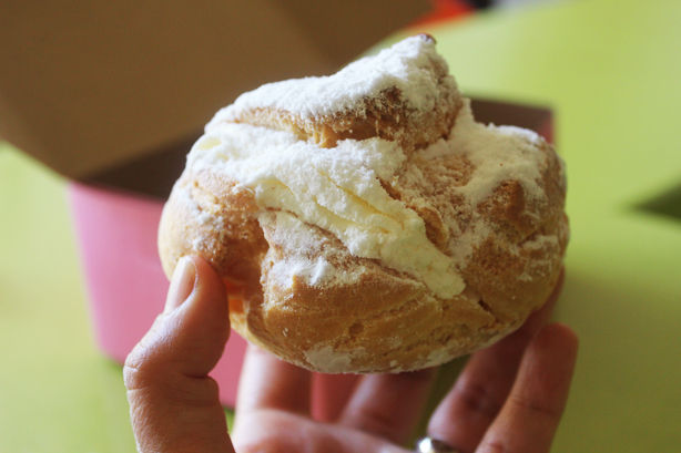 CreamPuffRubyBakeryLosAngeles